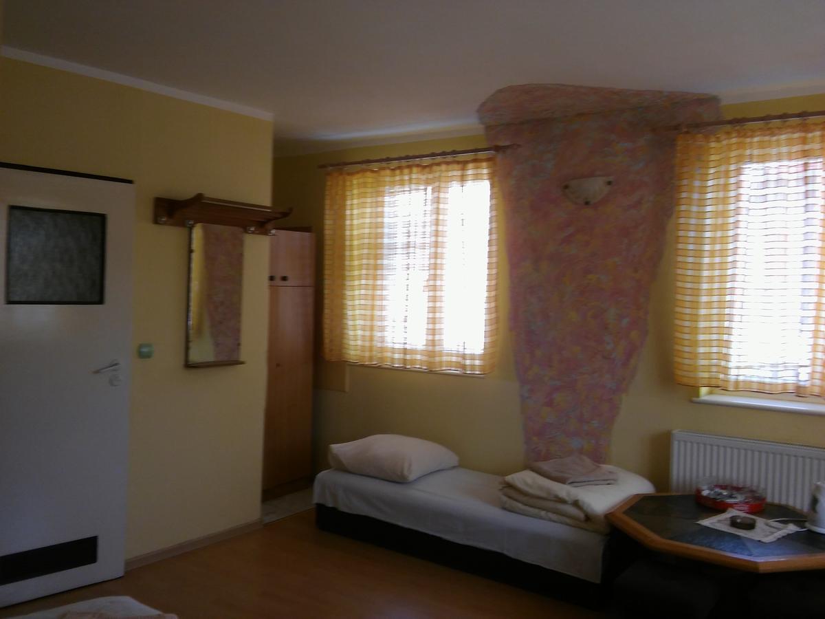 Motel Ararat Колобжег Екстер'єр фото